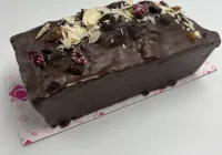 PIERNIK Z BAKALIAMI NA MIODZIE NATURALNYM